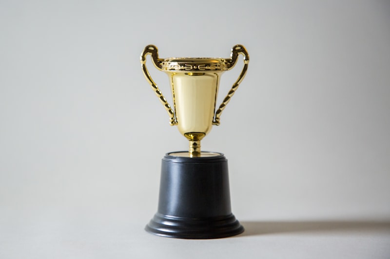 Trofi Naga Emas dan Doorprize
